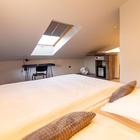 Hotel Boutique Padre اوسترافا المظهر الخارجي الصورة