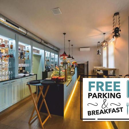 Hotel Boutique Padre اوسترافا المظهر الخارجي الصورة