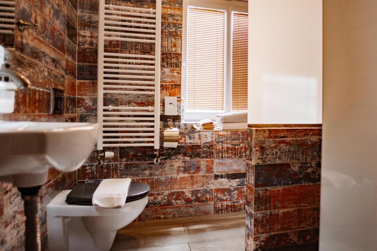 Hotel Boutique Padre اوسترافا المظهر الخارجي الصورة