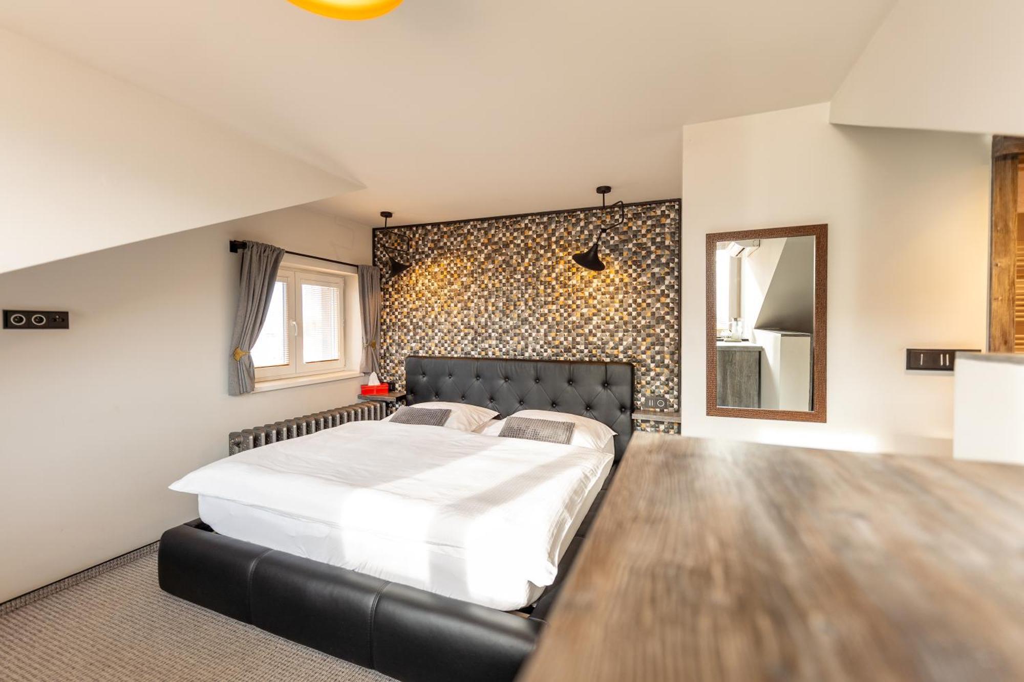 Hotel Boutique Padre اوسترافا المظهر الخارجي الصورة