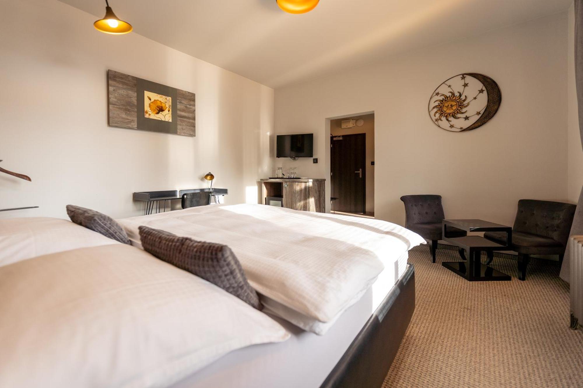 Hotel Boutique Padre اوسترافا المظهر الخارجي الصورة